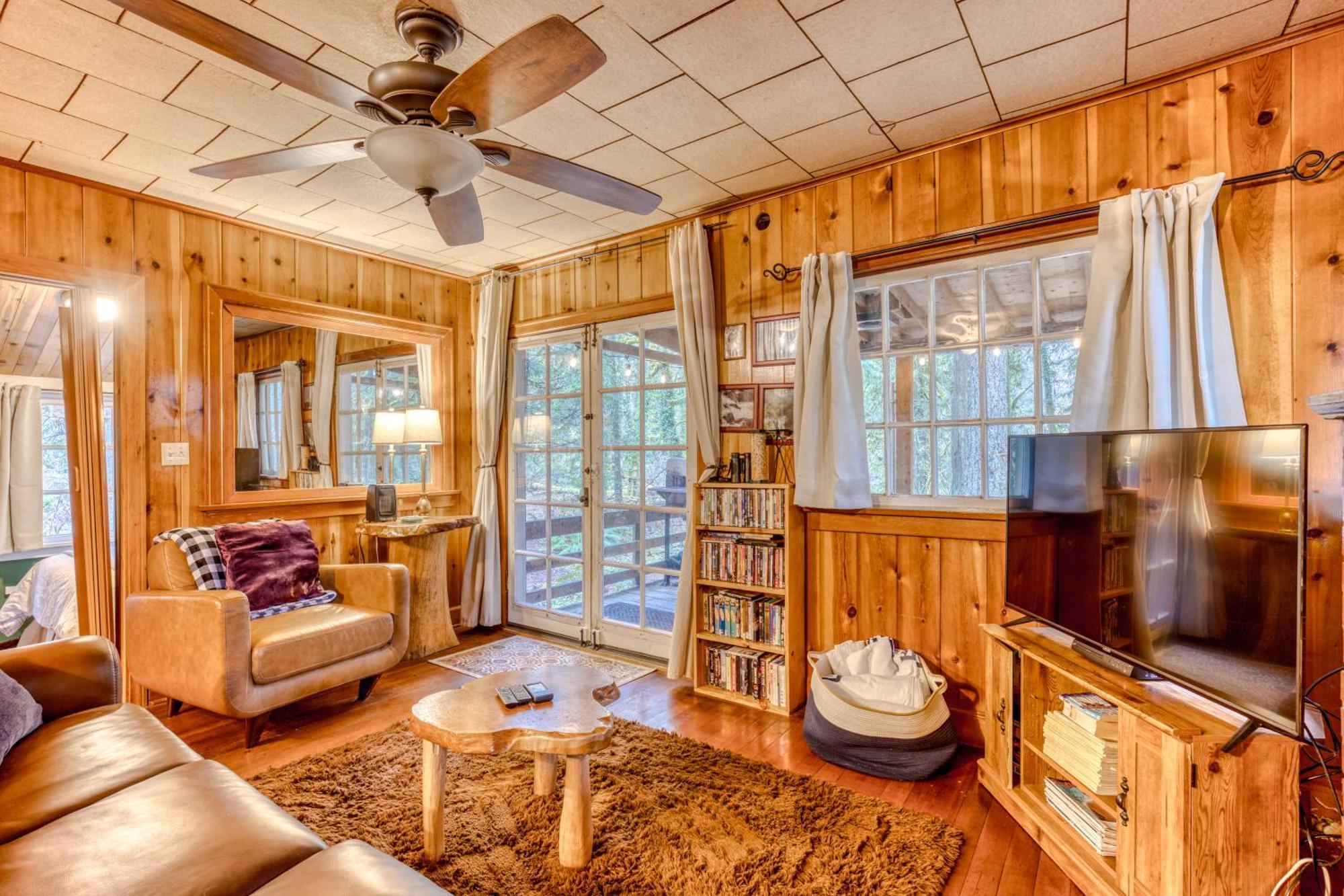 The Cedars Cabin Welches 外观 照片